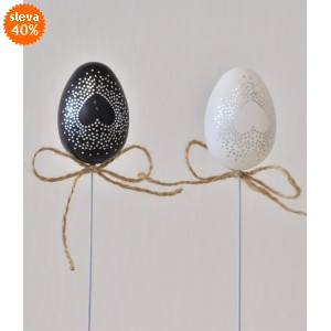 Plastová vajíčka na špejli, s/12, 4 cm