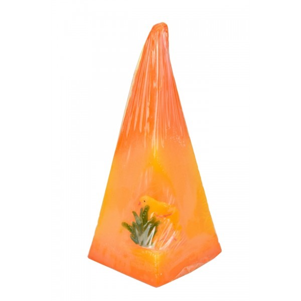 Svíčka pyramida oranžová s kuřátkem 14,5x6x6 cm