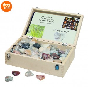 Dekorační srdce z kamene 4 cm, mix druhů, balení 12 ks