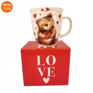 Porcelánový hrnek Medvěd se srdíčkem 650 ml v krabičce