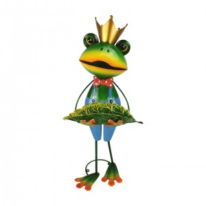 Kovová žába s korunkou 67 cm