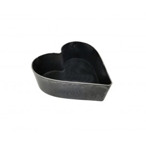 Plastový šedý květináč ve tvaru srdce 26 × 24 × 7,6 cm
