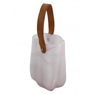 Skleněná dekorativní kabelka s koženým uchem – růžově mléčná, 12,5 × 9,8 × 17 cm