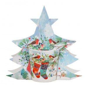 Vánoční hrnek CHRISTMAS SOCKS 360 ml v dárkové krabičce ve tvaru stromečku