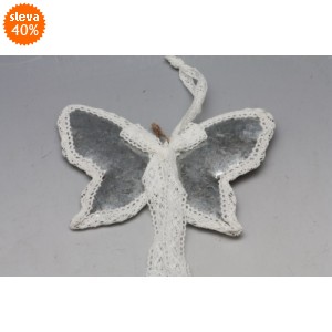Plechový motýl s krajkou S