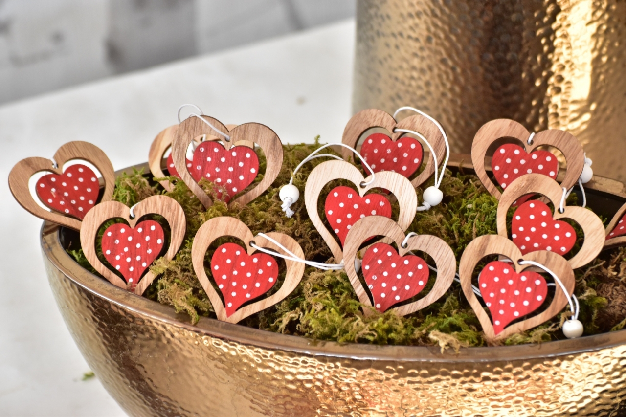 Srdíčka na zavěšení s/36, mix barev