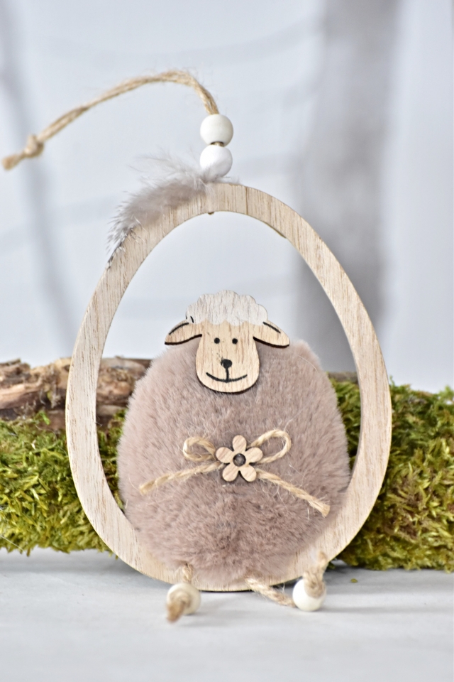 Beránek v dřevěném vajíčku, závěs
