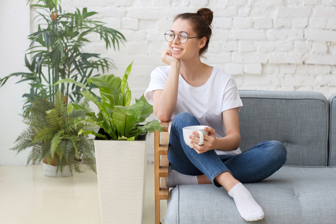 Plastový květináč Finezia vroubek ECO 350x350 mm, přírodní dřevo