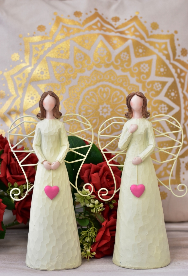 Anděl Mett krém 27 cm, mix druhů