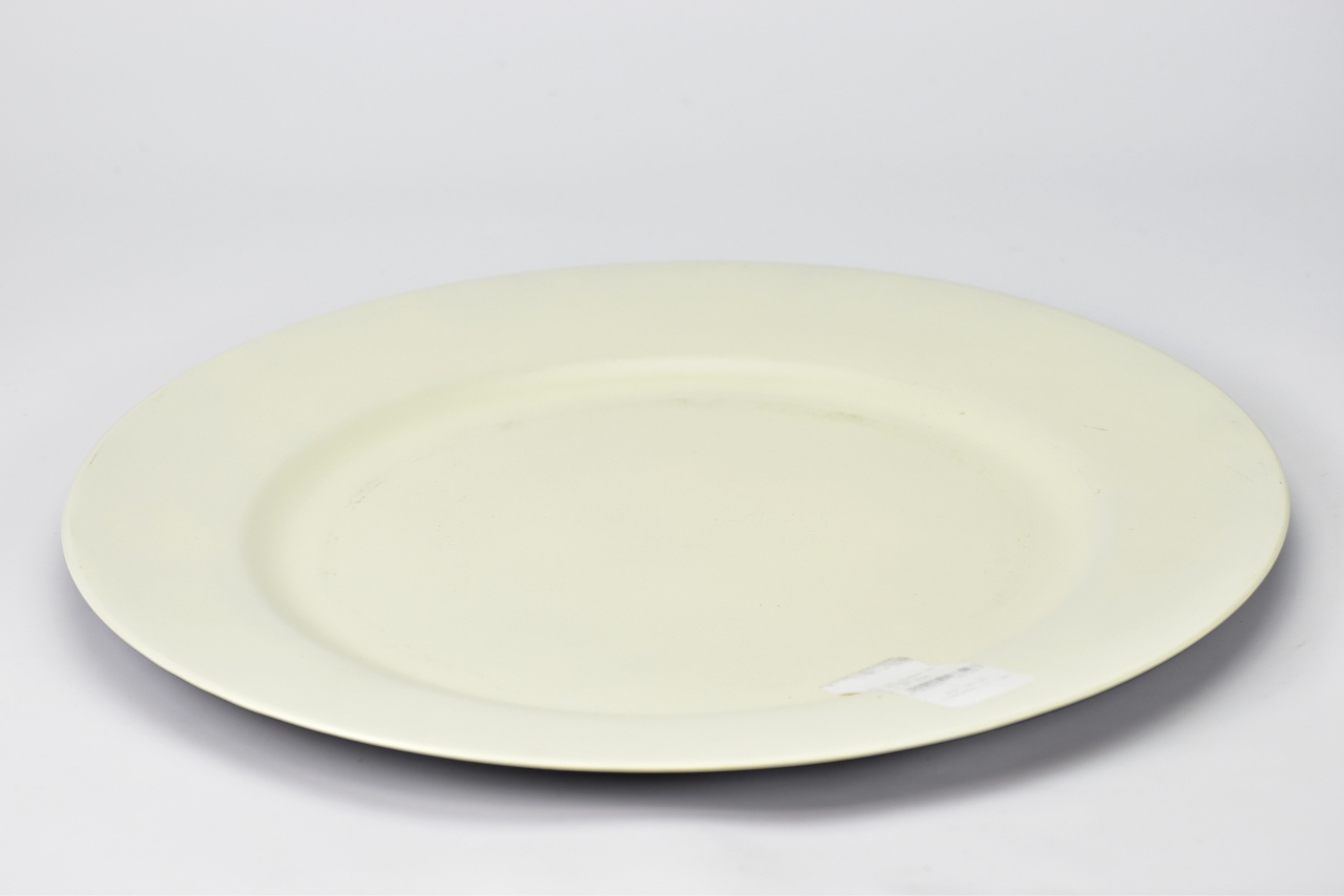 Plastový talíř žlutý 33x2 cm