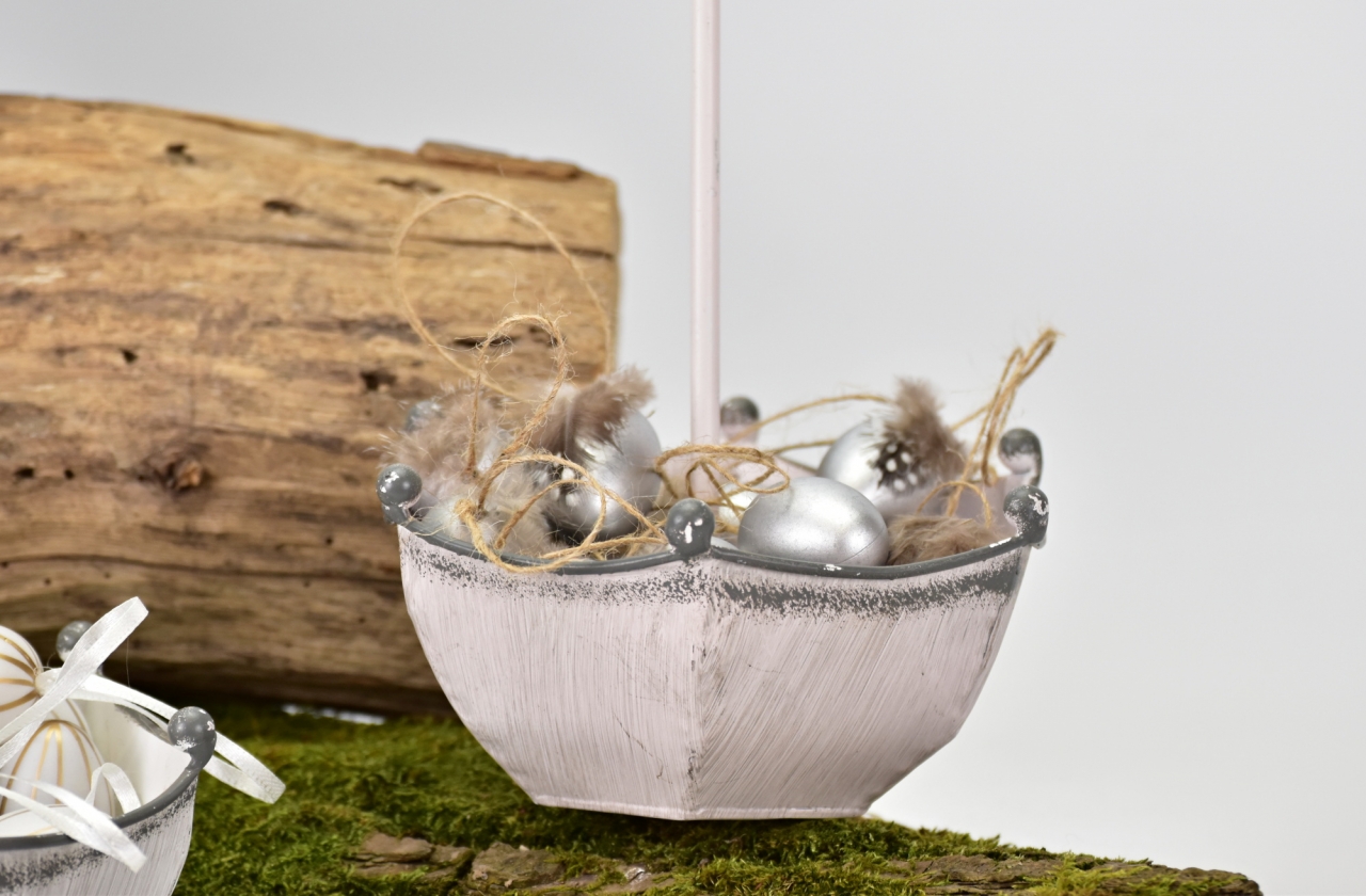 Plastová vajíčka na zavěšení, s/24, 4 cm