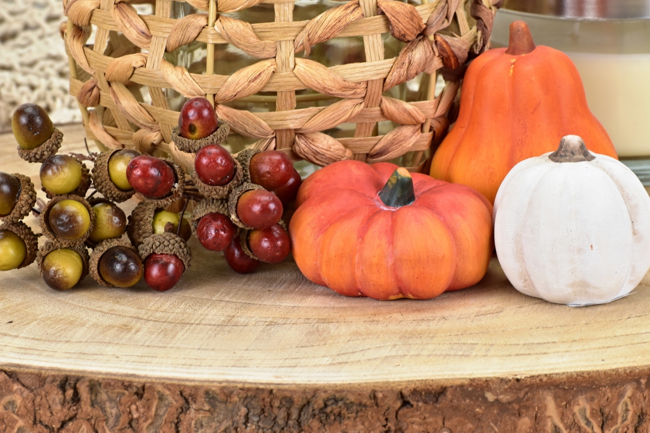 Zelený žalud zápich svazek 10 ks