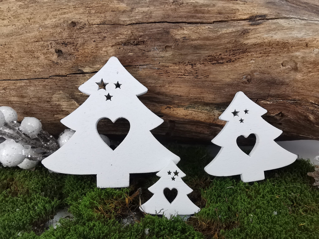 Dřevěný stromeček bílý, sada 20 ks